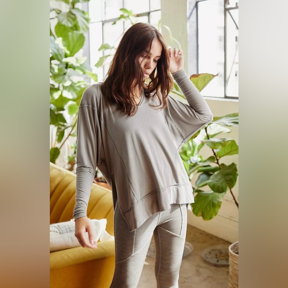 Free People Movement Soul Circle Long Sleeve Top Gray - Medium